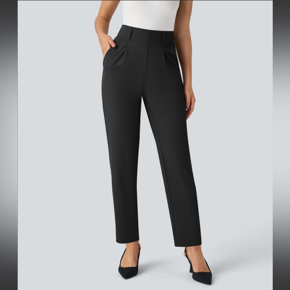 Halara High Waisted Pocket Work Tapered Pant NWT